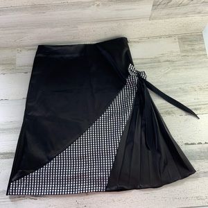 OLVI’S Black/White Checkered Satin Skirt 2